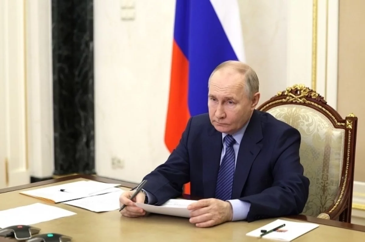 Путин выслушал доклады Куренкова и Гладкова по инциденту в Белгороде